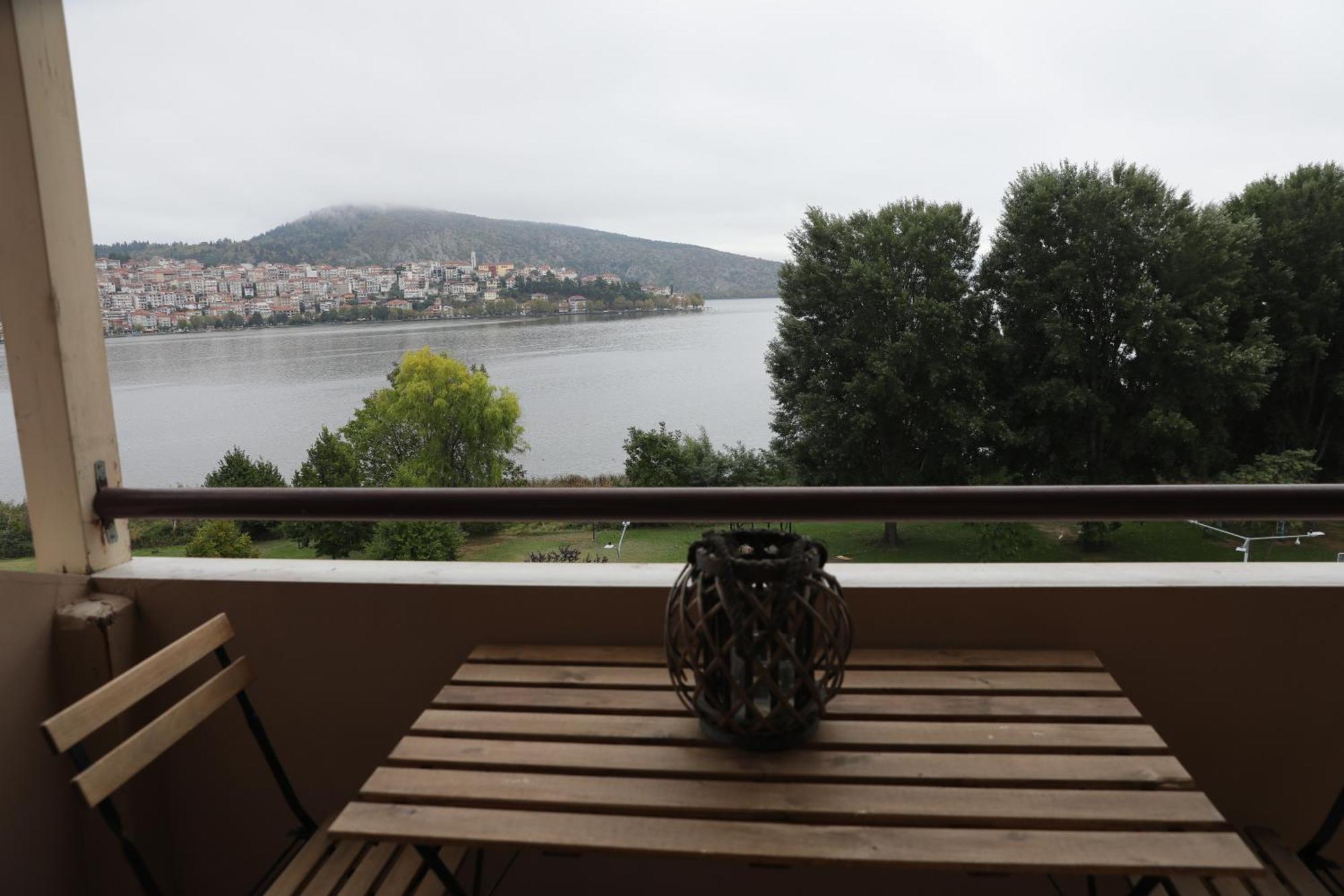 Lida'S Apartment Lake View Kastoria Exterior foto